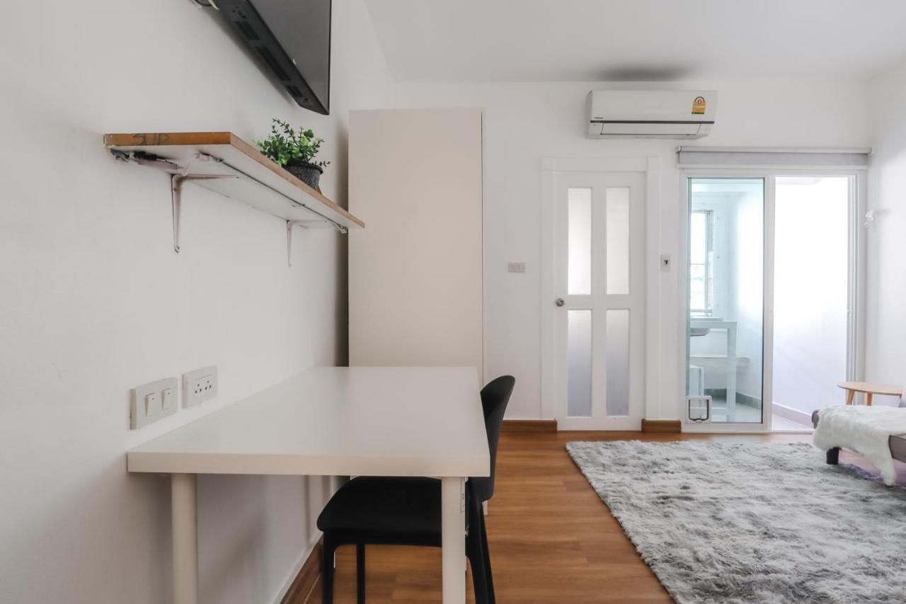 Link Mansion Hotel Чиангмай Екстериор снимка