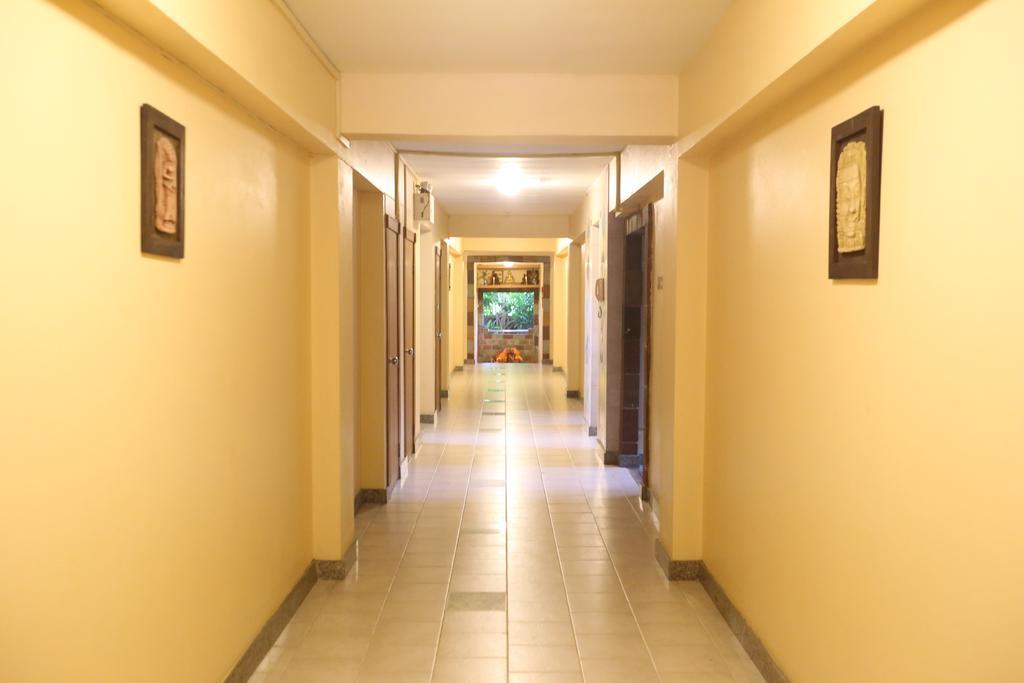 Link Mansion Hotel Чиангмай Екстериор снимка