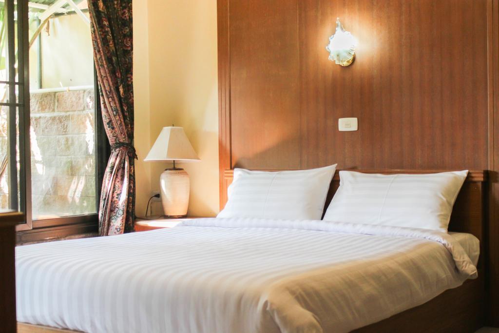 Link Mansion Hotel Чиангмай Екстериор снимка